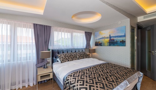 King Room with Bosphorus View, Annex Building (Stair Access)