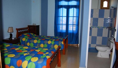 Habitación con 2 camas individuales