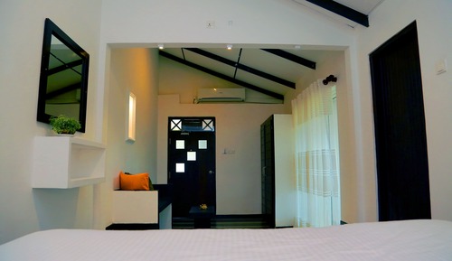 Habitación Deluxe, 1 cama de matrimonio grande, vistas al jardín