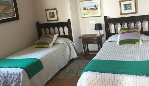 Habitación doble, 2 camas individuales, baño privado