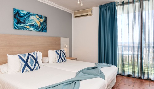 Habitación doble, balcón, vistas al mar (3 pax)