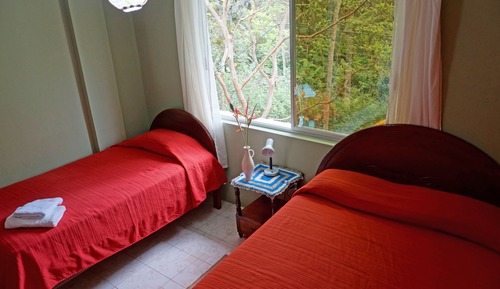 Cabaña romántica, vistas al jardín