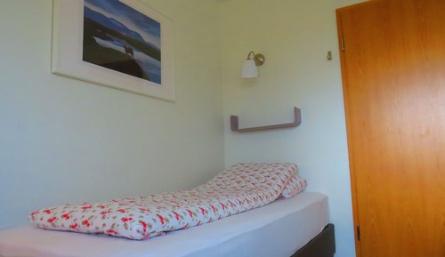 Habitación individual, baño compartido