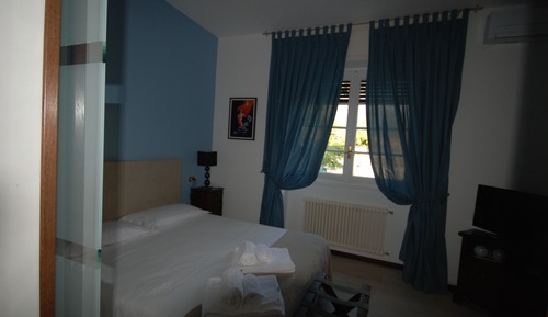 Habitación doble (Azzurra)