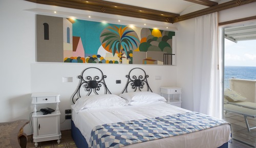 Suite, vistas al mar