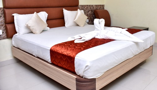 Habitación superior con 1 cama doble o 2 individuales