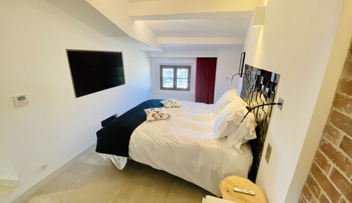 Suite Deluxe, baño privado, vistas a la montaña
