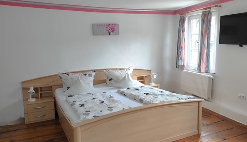 Apartamento clásico, varias camas, vistas a la montaña (No 3)