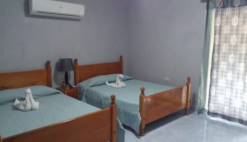 Habitación con 1 cama doble o 2 individuales