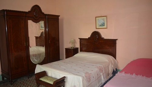 Habitación con 1 cama doble o 2 individuales