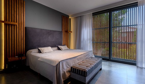 Habitación ejecutiva doble, 1 cama de matrimonio grande, planta baja