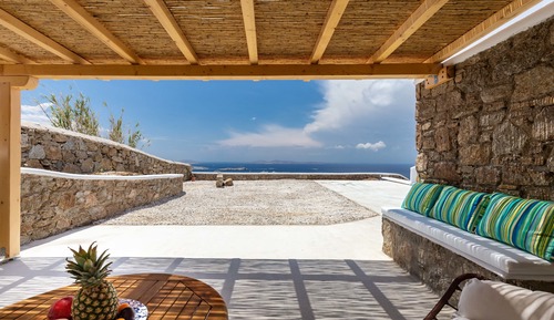 Estudio, vistas al mar