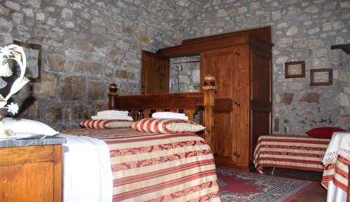 Basic Double Room, Private Bathroom, Ground Floor