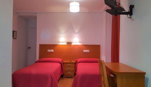Habitación triple, 3 camas individuales, baño privado