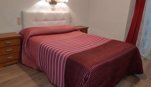 Habitación doble, 1 cama doble, baño privado