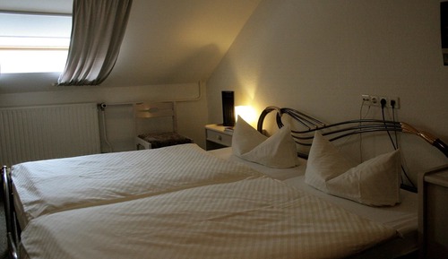 Habitación con 2 camas individuales