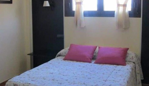 Habitación con 1 cama doble o 2 individuales