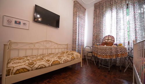 Habitación familiar, bañera de hidromasaje (private entrance)