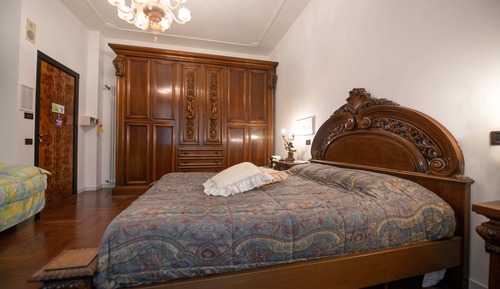 Suite de lujo, bañera de hidromasaje (private entrance)