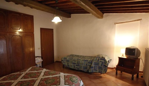 Doppia Standard, 1 letto queen, non fumatori (Alba)