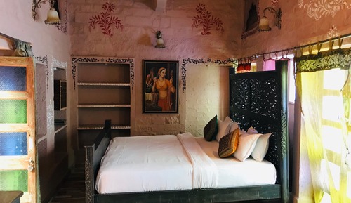 Suite básica, balcón