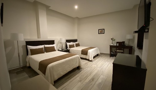 Habitación estándar, 2 camas dobles, no fumadores, vistas al patio