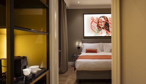 Suite