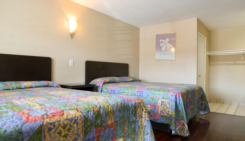 Habitación estándar, 2 camas de matrimonio, no fumadores, vistas al jardín