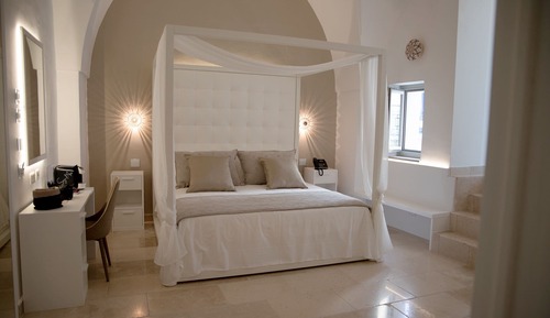 Suite Confort, 1 cama de matrimonio con sofá cama, entresuelo