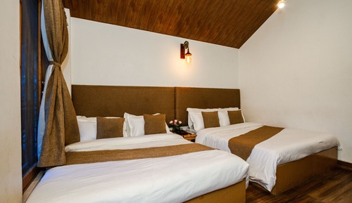 Chalet familiar, 2 camas de matrimonio, vistas al río
