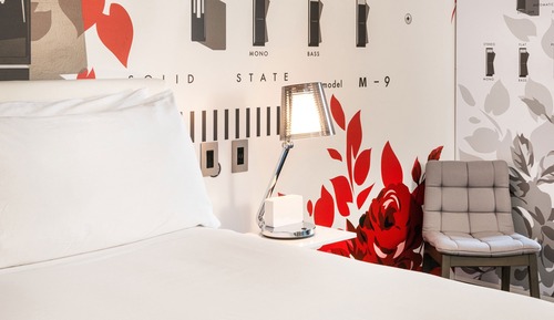 Habitación Deluxe, 1 cama de matrimonio grande (Mobility/Hearing Accessible, Tub)