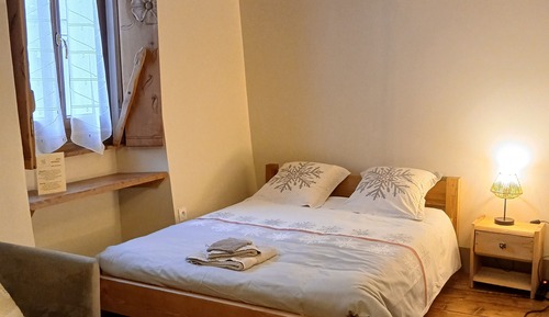 Habitación estándar doble, 1 cama doble, no fumadores (Lanserlia)
