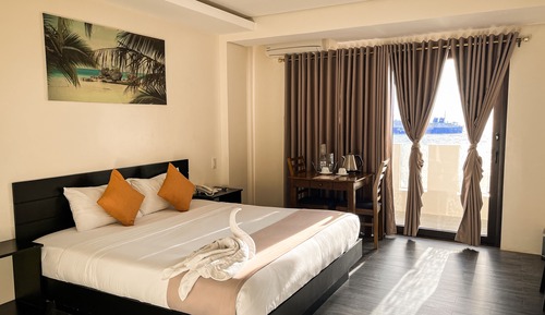 Habitación Deluxe doble, 1 cama de matrimonio grande, vistas al mar