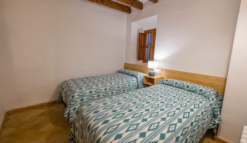 Apartamento familiar, 2 habitaciones, terraza, vistas a la montaña