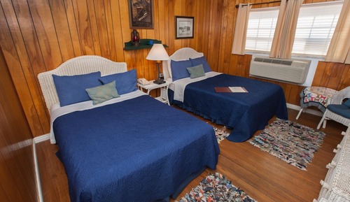 Habitación estándar doble, 2 camas dobles, no fumadores