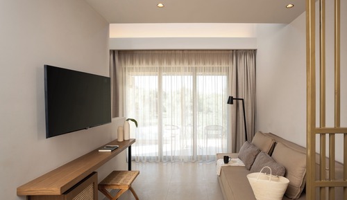Suite familiar, vistas a la piscina