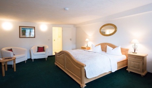 Suite (Habsberg)