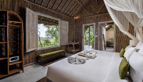 Cottage Jungle View