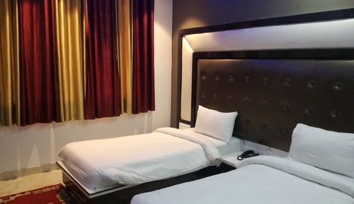 Exclusive Twin Room, 2 Twin Beds, Accessible, Smoking