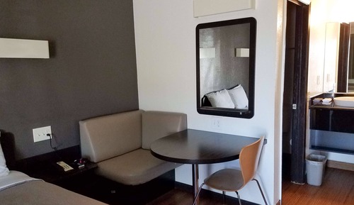 Habitación estándar, 1 cama de matrimonio grande, no fumadores, cocina básica