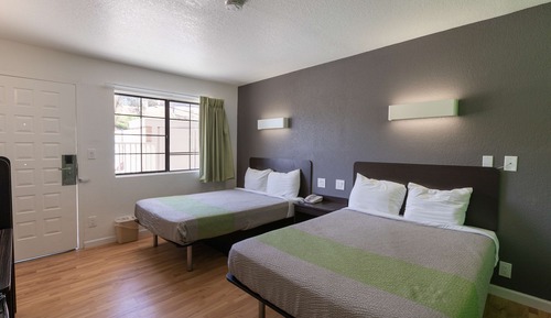 Habitación Deluxe, 2 camas de matrimonio, no fumadores, cocina básica
