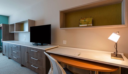 Estudio, 1 cama de matrimonio grande, accesible para personas con discapacidad (Roll-In Shower)