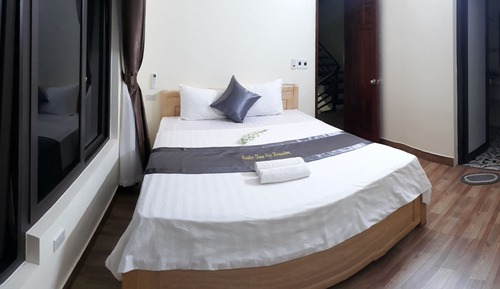 Habitación básica doble, 1 cama de matrimonio grande