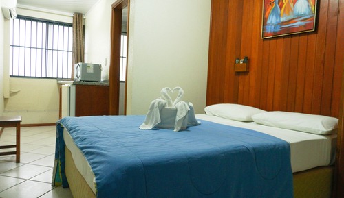 Habitación junior con 1 cama doble o 2 individuales