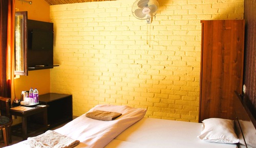 Casa de campo económica, 1 cama de matrimonio grande, fumadores