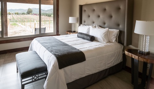 Luxury Room, 1 King Bed, Vineyard View, Villa Venecia