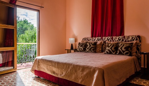 Habitación superior, 1 cama de matrimonio grande, fumadores