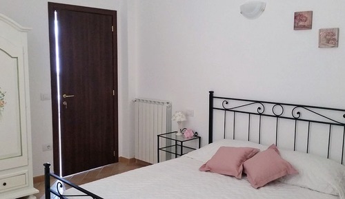 Habitación estándar doble, baño privado, vistas al jardín