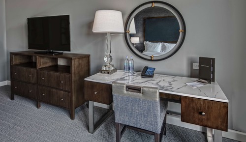ADA Accessible Room, 1 King Bed, Accessible (3x3 Shower, Hearing & Mobility)