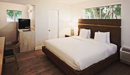 Habitación Deluxe, 1 cama de matrimonio grande, cocina básica